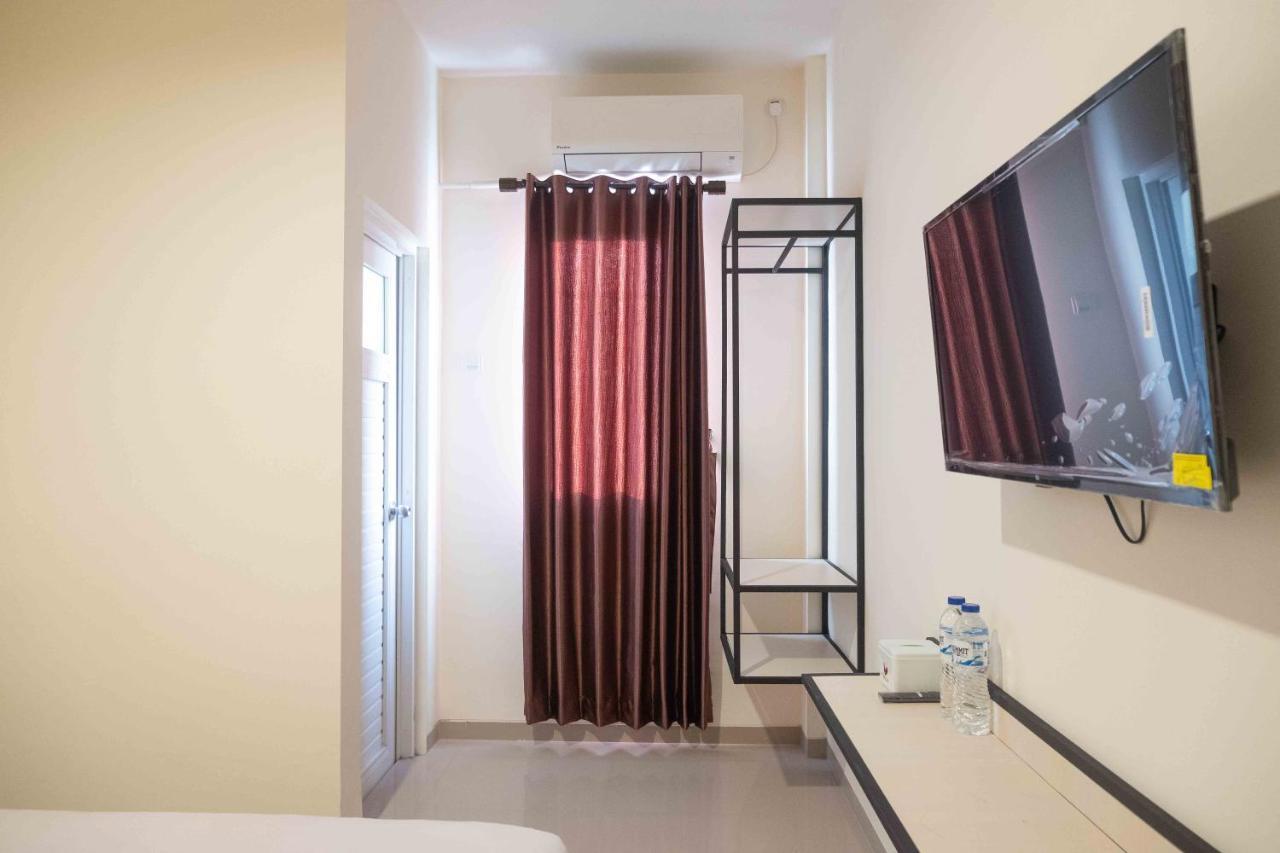 Reddoorz Near Rita Supermall Purwokerto 2 Екстериор снимка