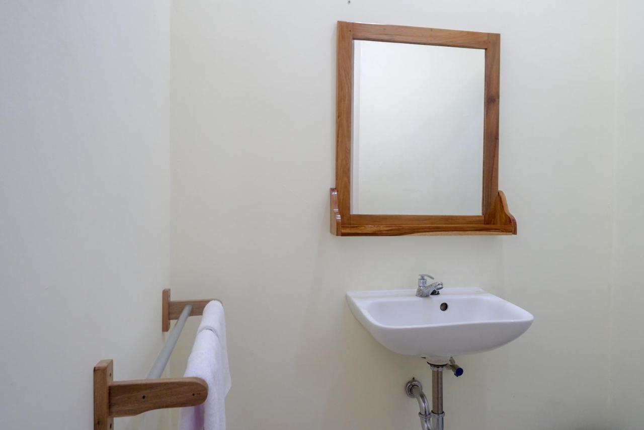 Reddoorz Near Rita Supermall Purwokerto 2 Екстериор снимка