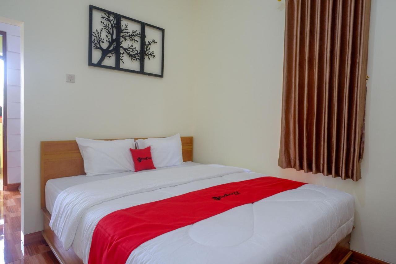 Reddoorz Near Rita Supermall Purwokerto 2 Екстериор снимка